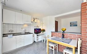 Studio Apartments 4 Two