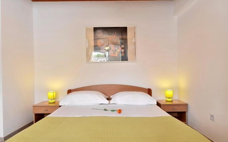 Studio Apartments 4 Two Bol Esterno foto
